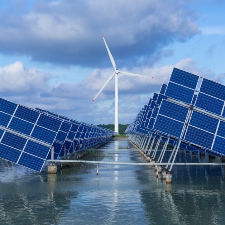 Les nouveaux projets d’énergie renouvelable moins chers que les alternatives fossiles