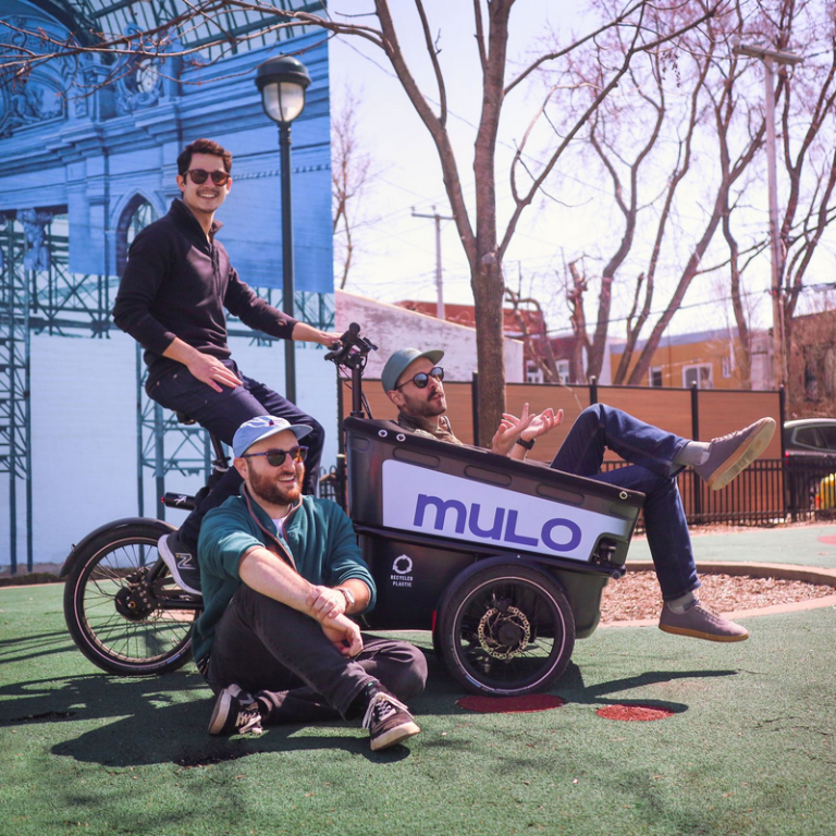 Vélo-cargo, deux initiatives