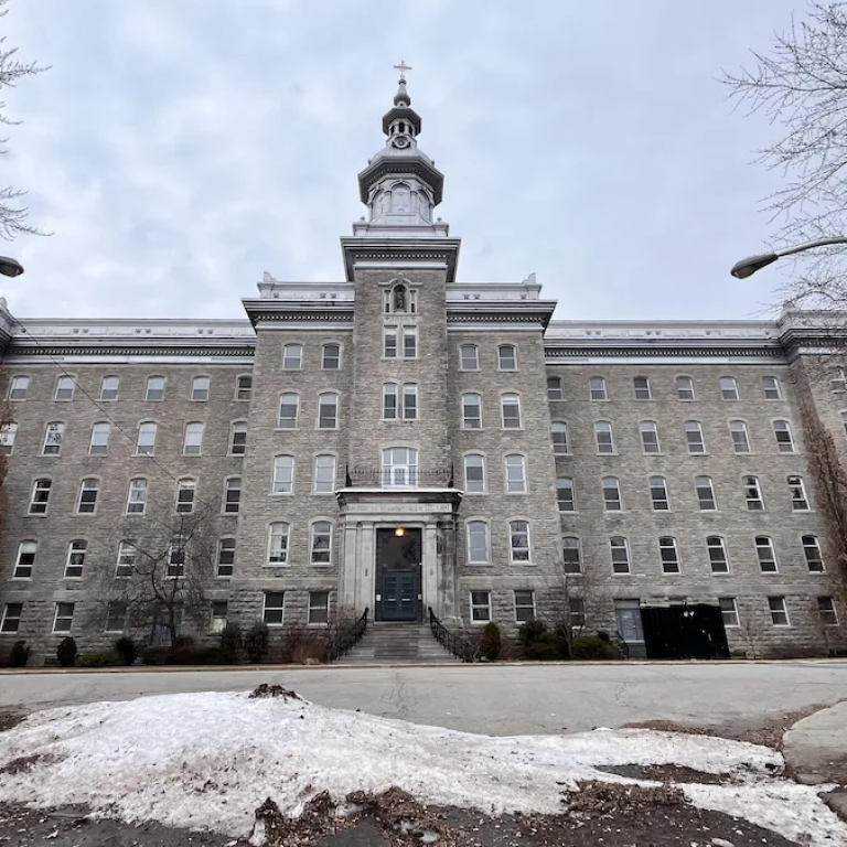 Patrimoine – Des normes sismiques trop sévères ?