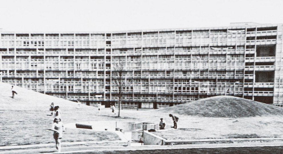 L’histoire contre la démolition de l’ensemble de logements sociaux Robin Hood Gardens
