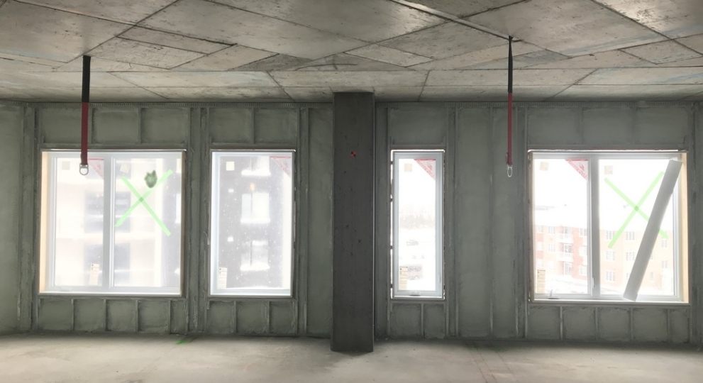 Isolation en mousse gicl&eacute;e &agrave; cellules ferm&eacute;es et mur D-Max